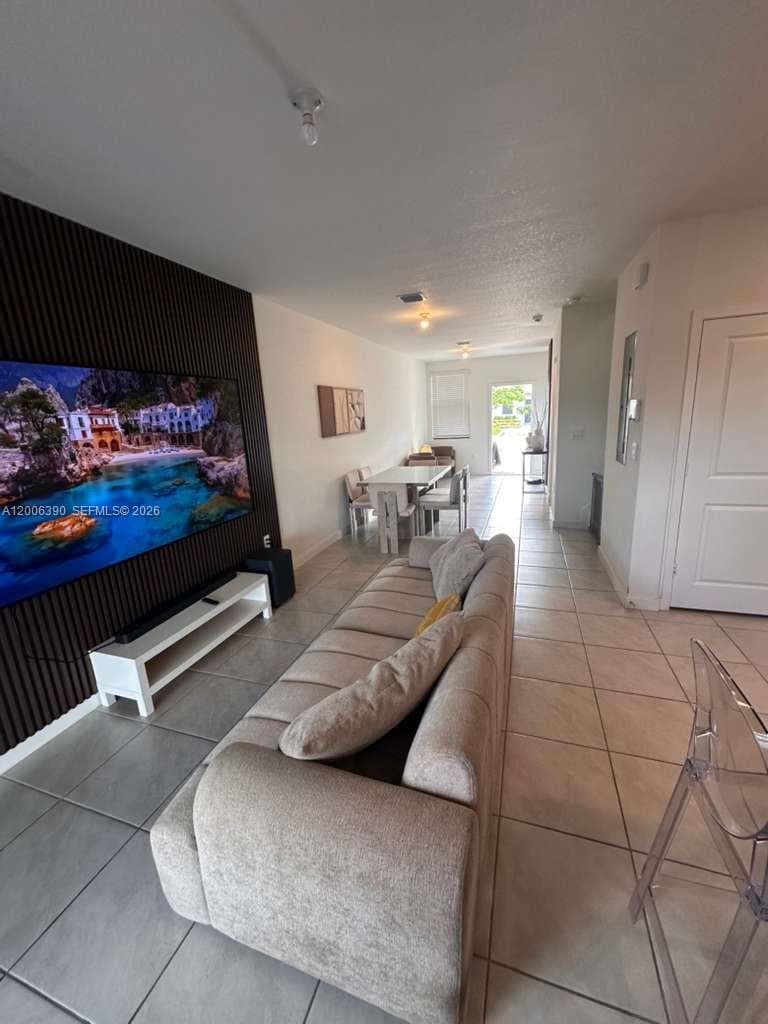 441 NE 13th St, Florida City FL 33034 — 8