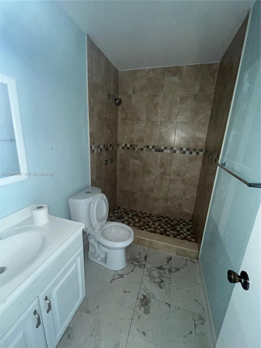334 E 21st St # 5, Hialeah FL 33010 — 3