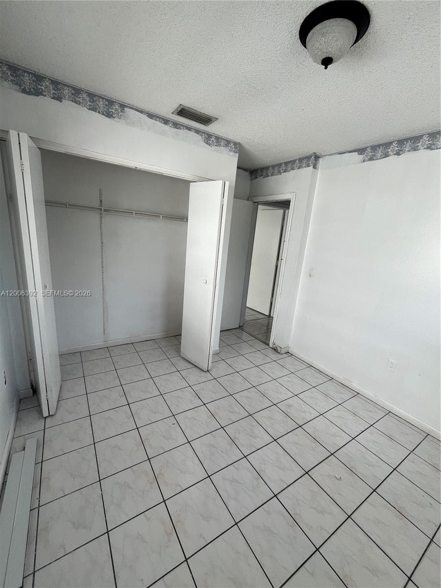 334 E 21st St # 5, Hialeah FL 33010 — 5
