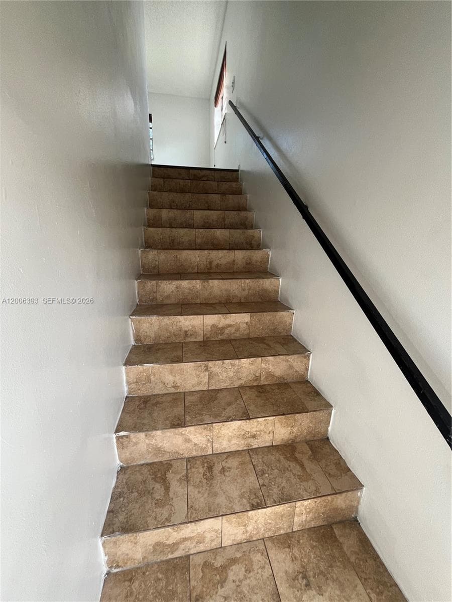 334 E 21st St # 3, Hialeah FL 33010 — 1