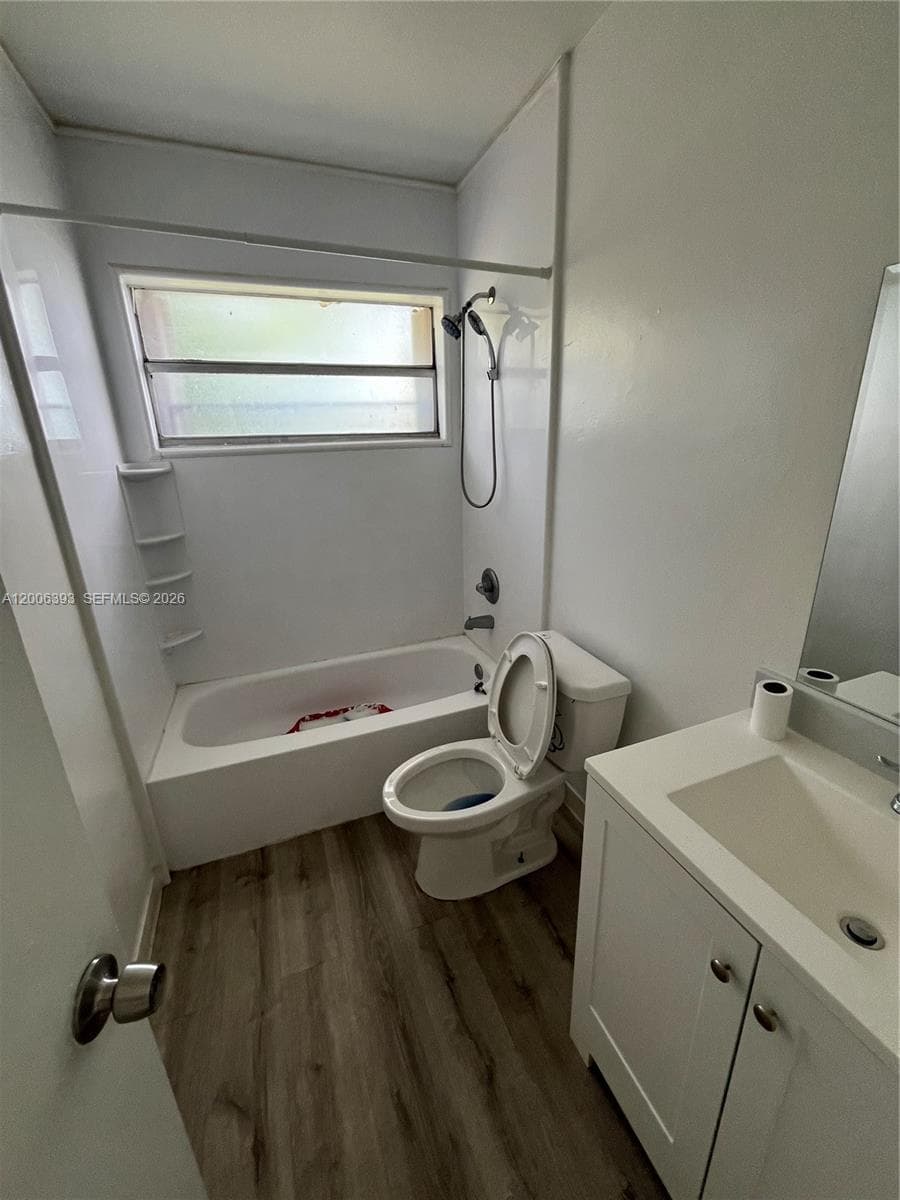 334 E 21st St # 3, Hialeah FL 33010 — 4