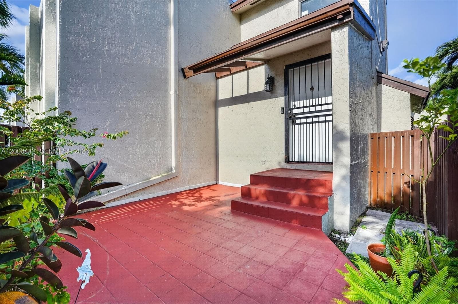 10302 NW 9th St Cir # 204, Miami FL 33172 — 27