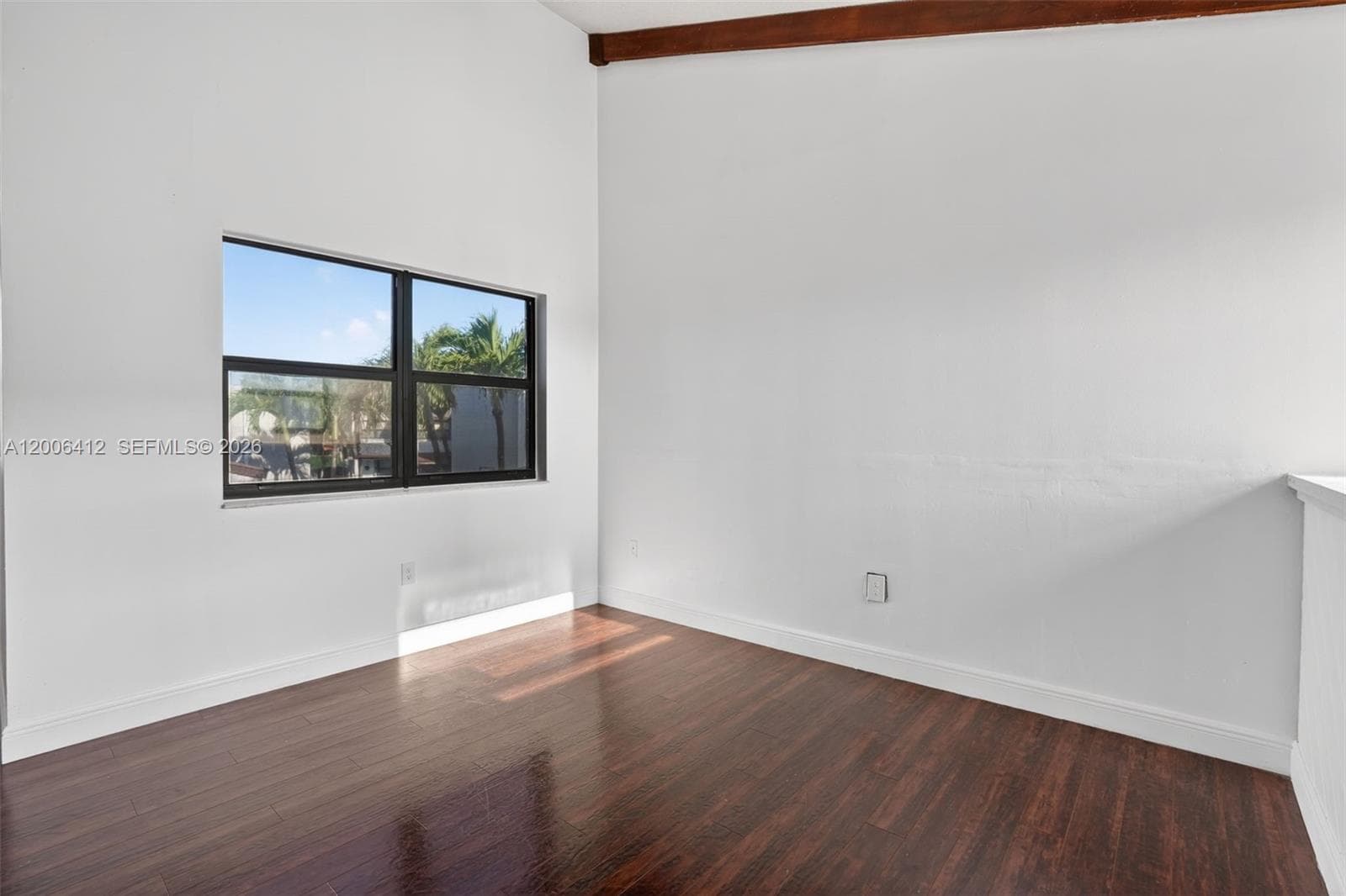 10302 NW 9th St Cir # 204, Miami FL 33172 — 5
