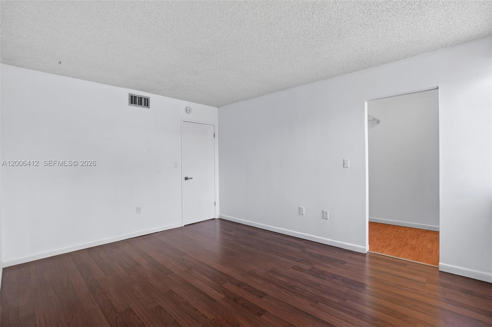 10302 NW 9th St Cir # 204, Miami FL 33172 — 25