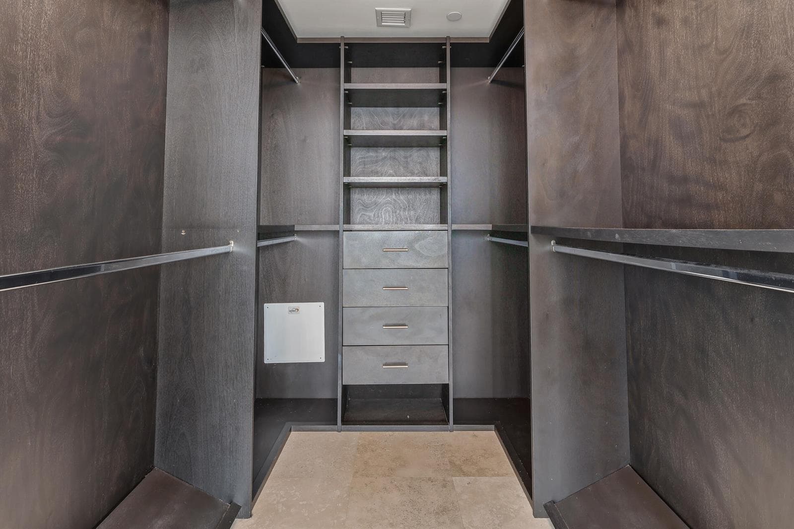 888 Biscayne Boulevard # 3702, Miami FL 33132 — 17