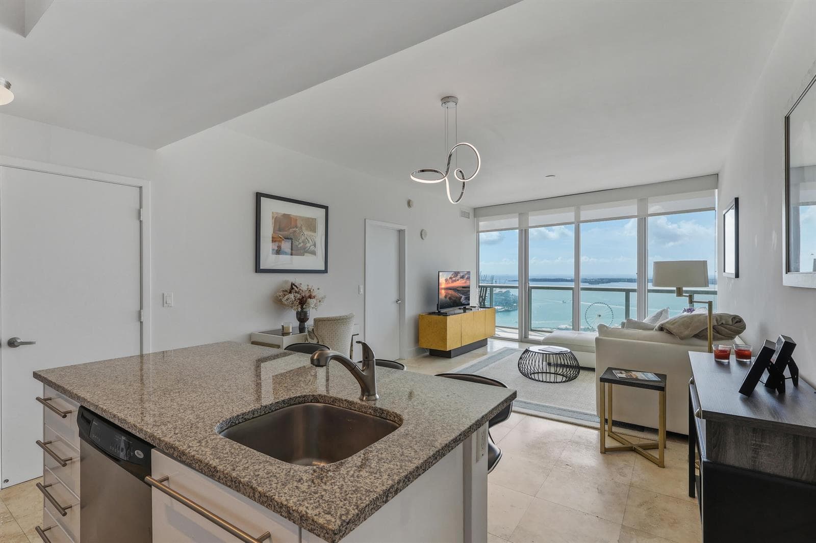 888 Biscayne Boulevard # 3702, Miami FL 33132 — 7