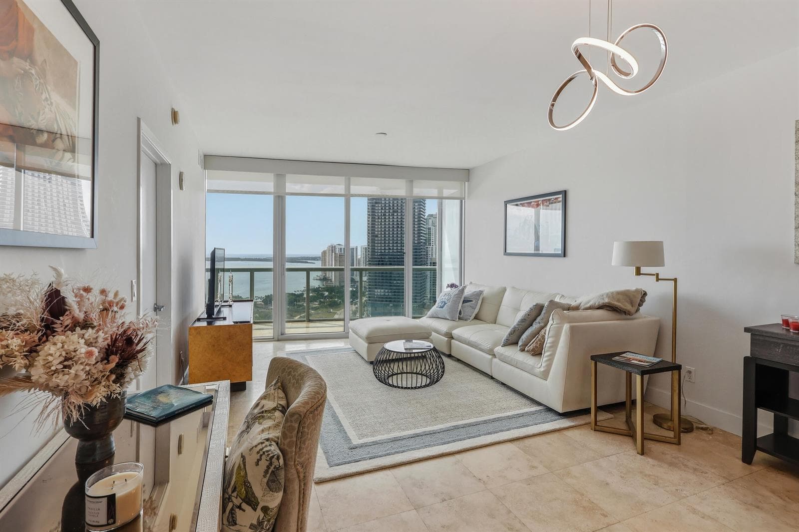 888 Biscayne Boulevard # 3702, Miami FL 33132 — 1