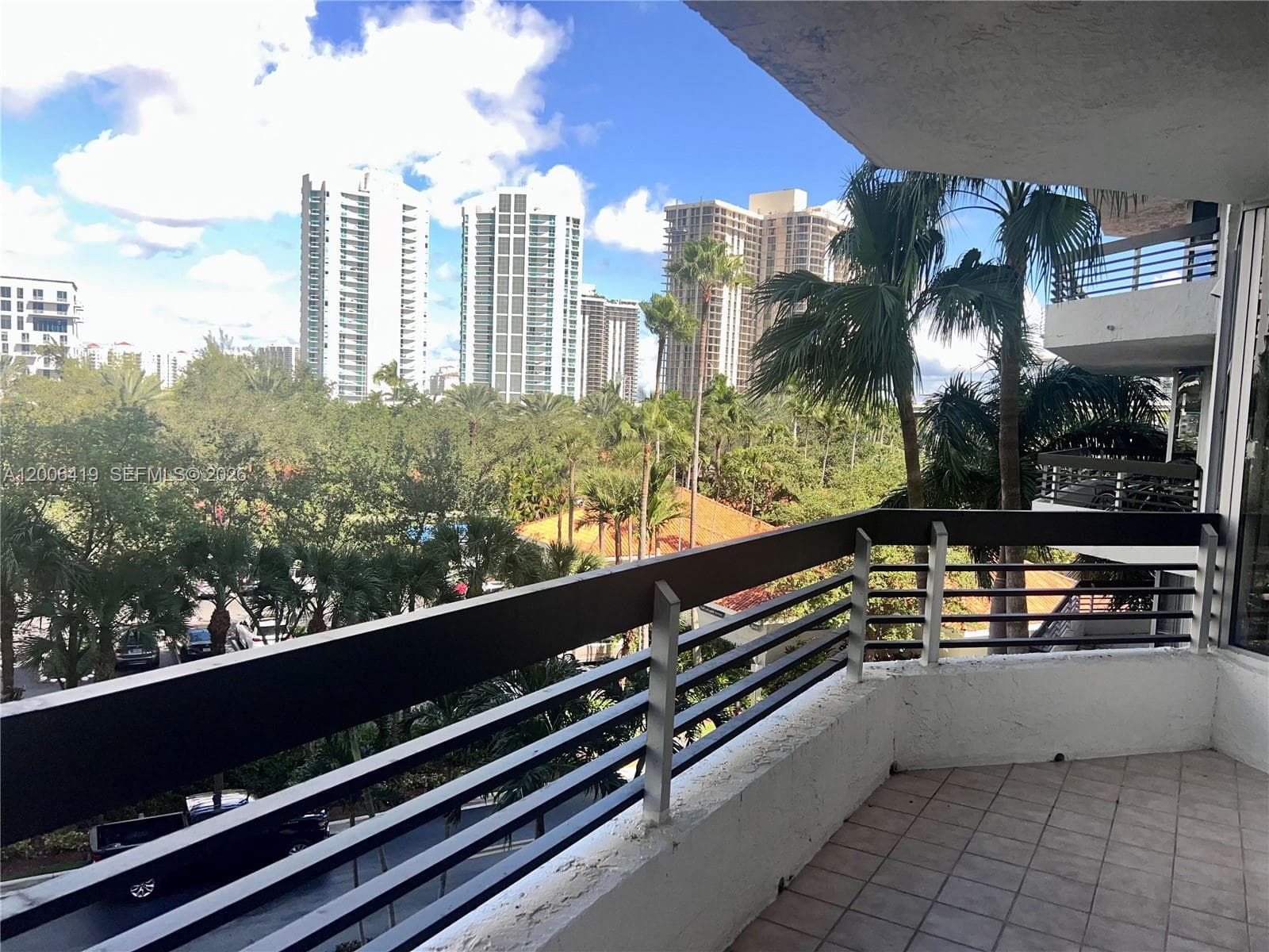 3600 Mystic Pointe Dr # 511, Aventura FL 33180 — 9