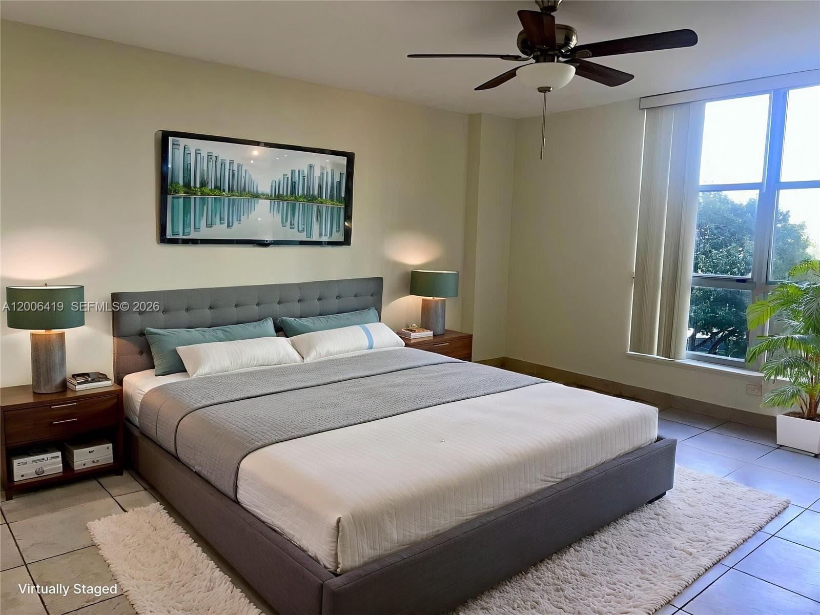 3600 Mystic Pointe Dr # 511, Aventura FL 33180 — 4