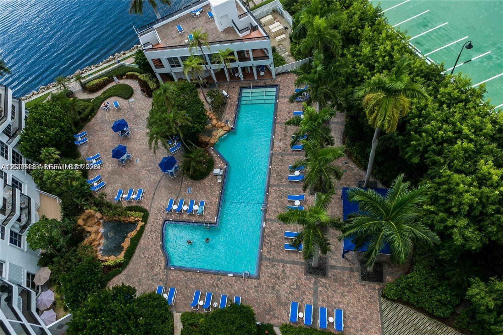 3600 Mystic Pointe Dr # 511, Aventura FL 33180 — 21