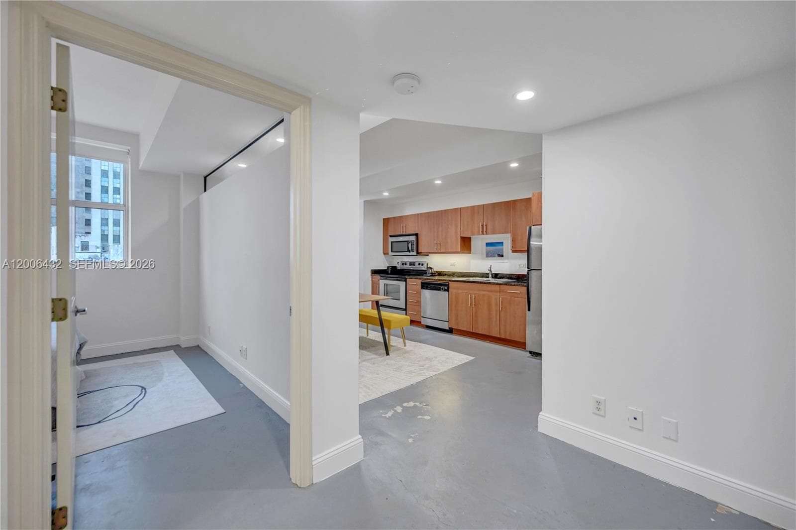 111 E Flagler St # 506, Miami FL 33131 — 10