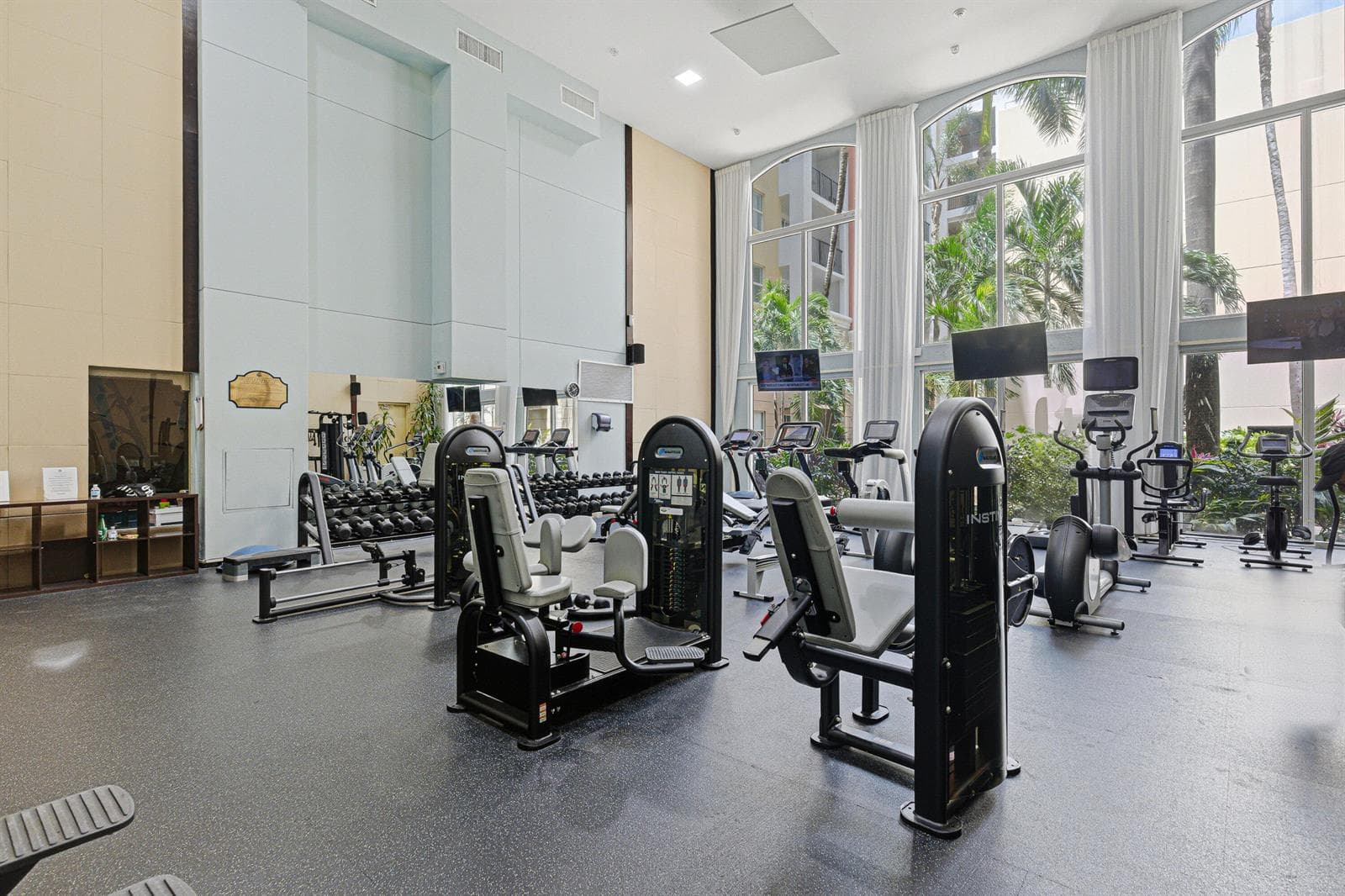 17100 N Bay Road Unit 1214, Sunny Isles Beach FL 33160 — 38