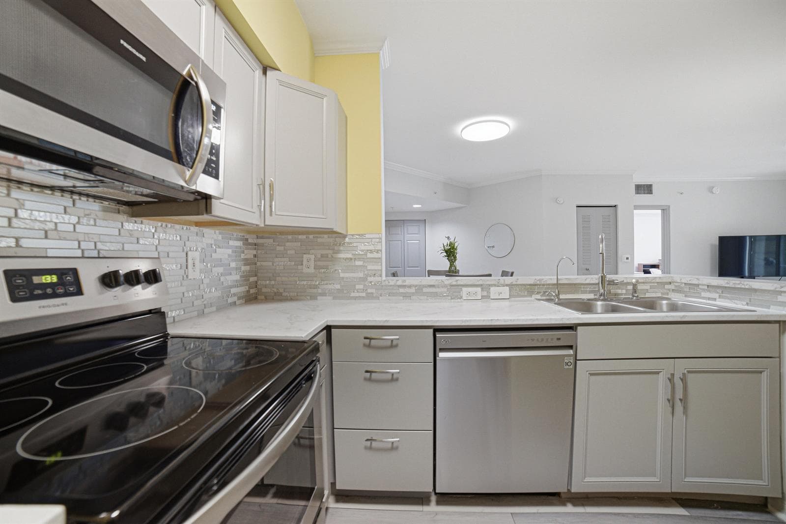 17100 N Bay Road Unit 1214, Sunny Isles Beach FL 33160 — 10