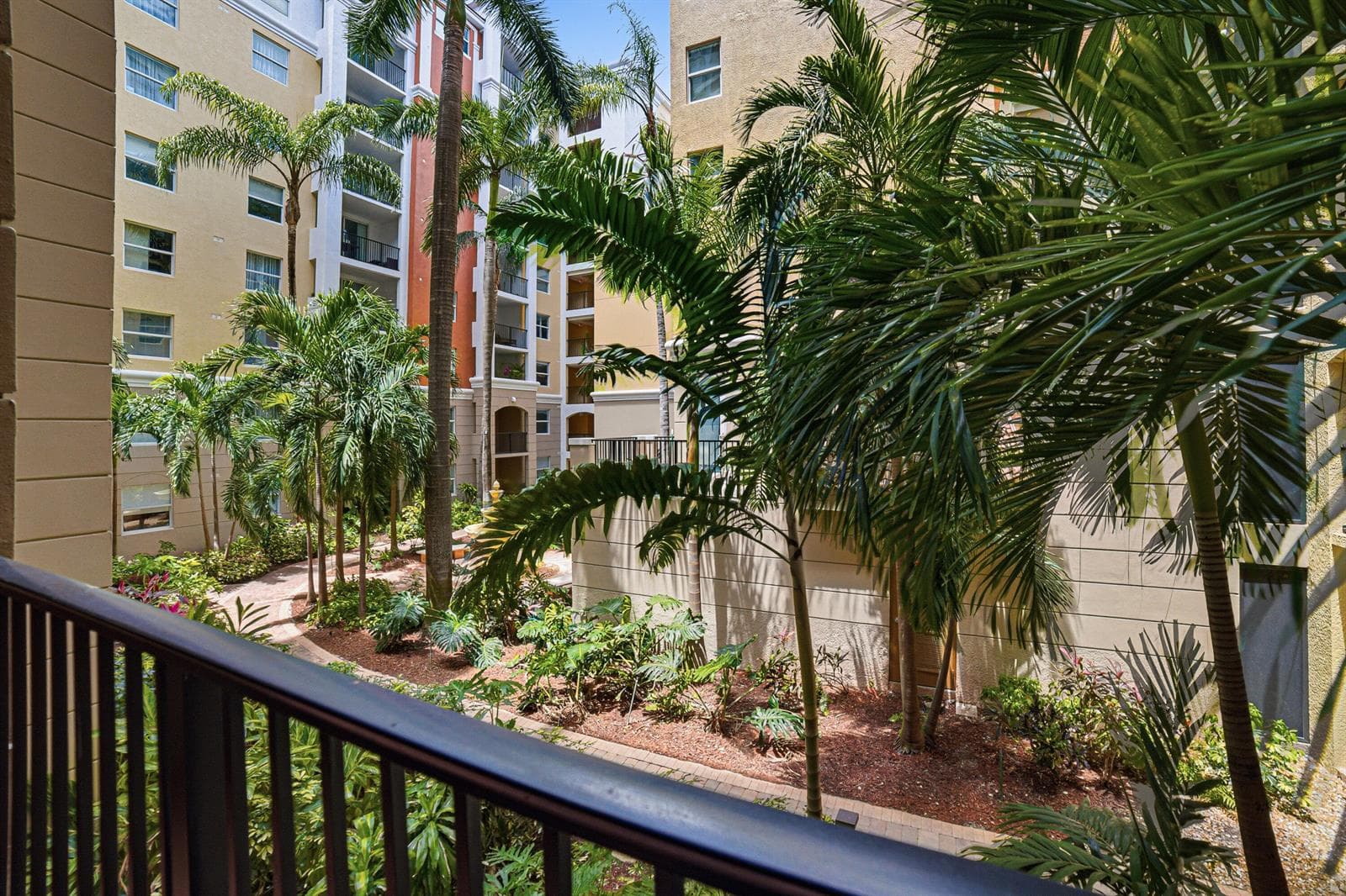 17100 N Bay Road Unit 1214, Sunny Isles Beach FL 33160 — 25