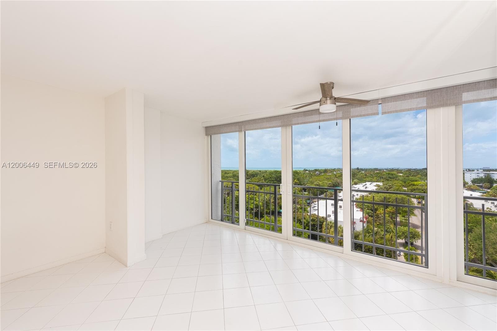600 Grapetree Dr, Key Biscayne FL 33149 — 6