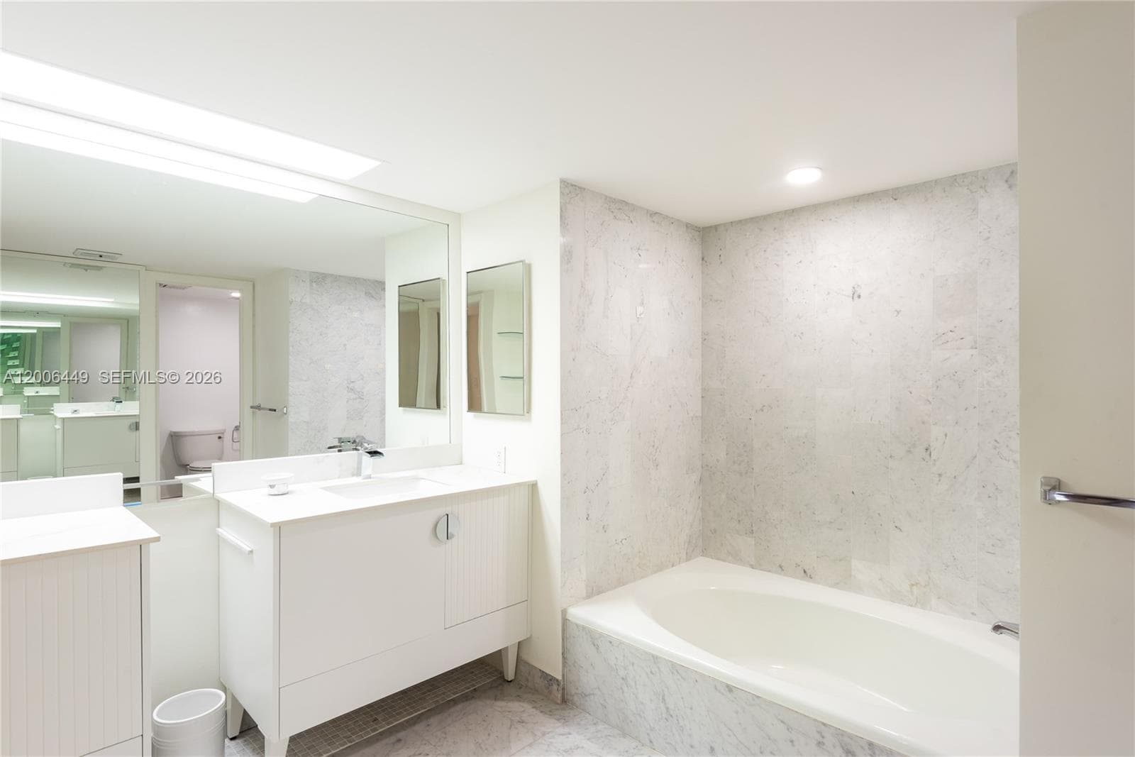 600 Grapetree Dr, Key Biscayne FL 33149 — 16