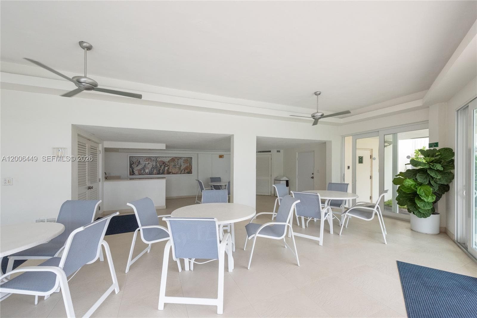 600 Grapetree Dr, Key Biscayne FL 33149 — 30