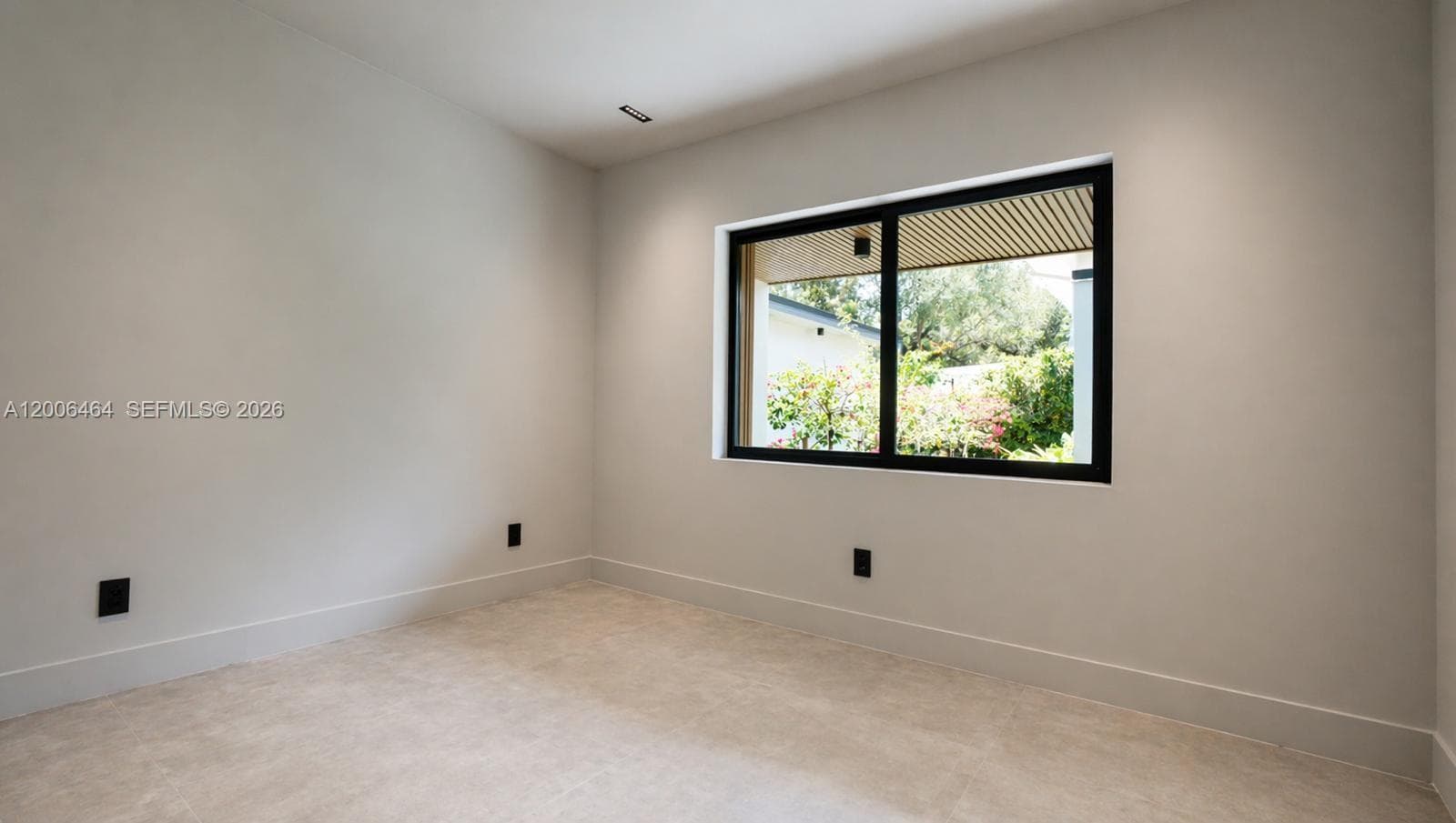 2110 NE 191st Dr, North Miami Beach FL 33179 — 16