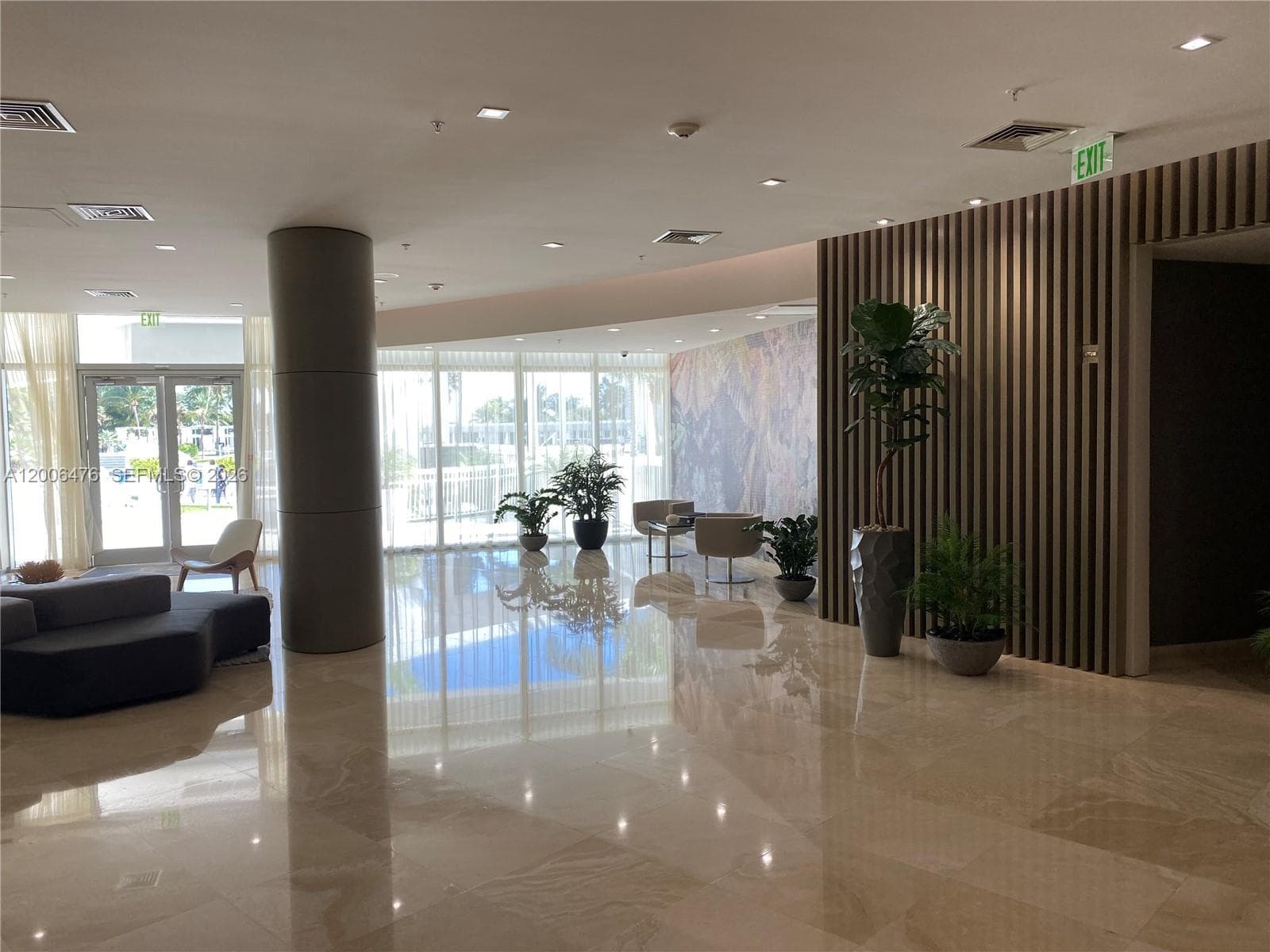 10275 Collins Ave # 533, Bal Harbour FL 33154 — 10