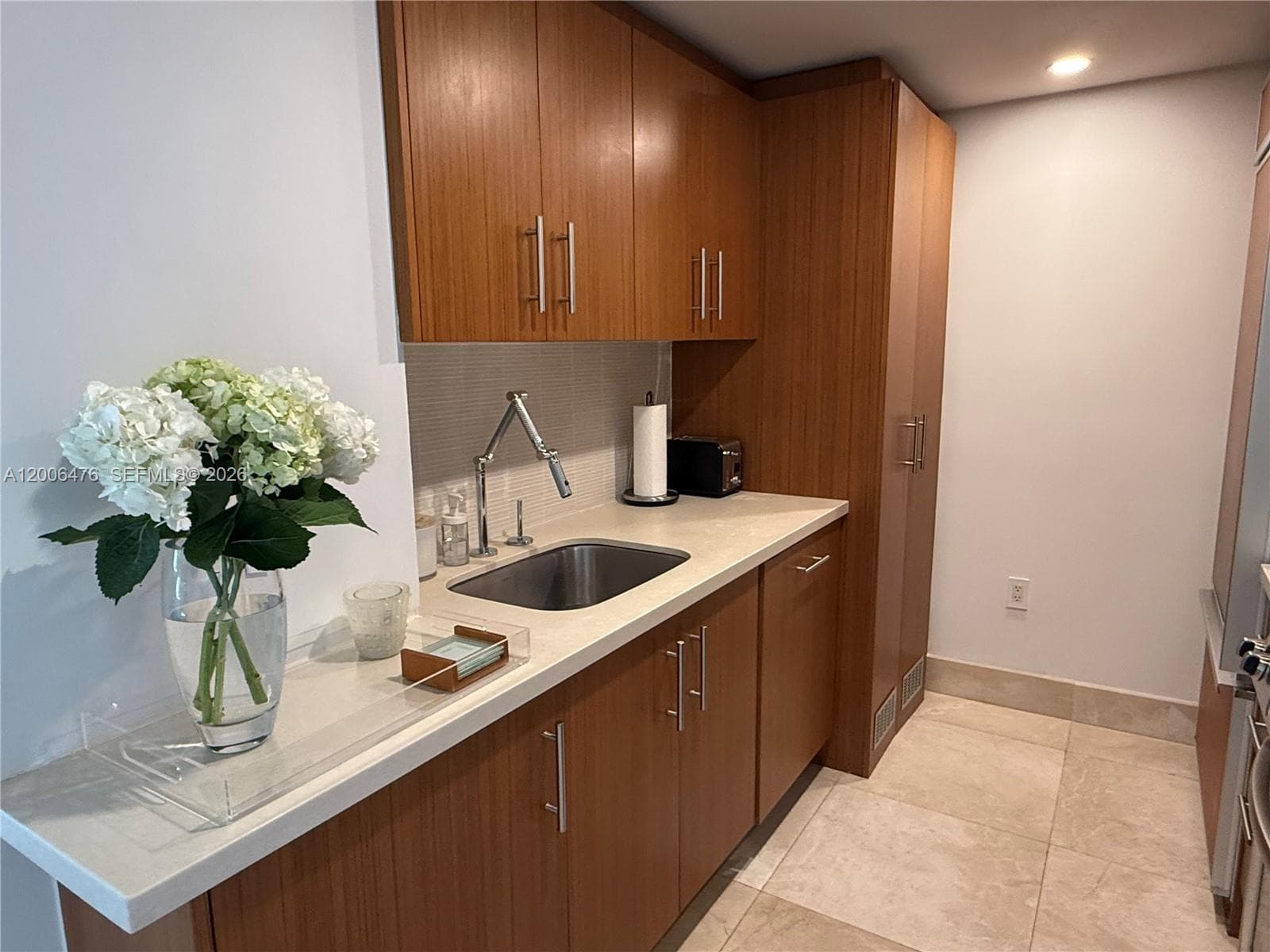 10275 Collins Ave # 533, Bal Harbour FL 33154 — 50