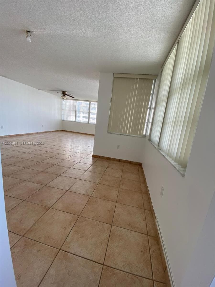 18041 Biscayne Blvd # 804, Aventura FL 33160 — 6