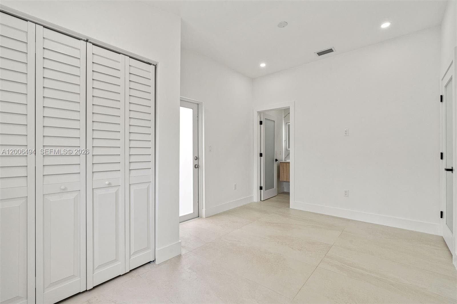 1305 Dunad Avenue, Opa-Locka FL 33054 — 17