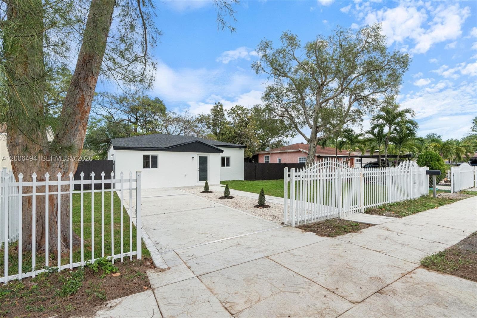 1305 Dunad Avenue, Opa-Locka FL 33054 — 4