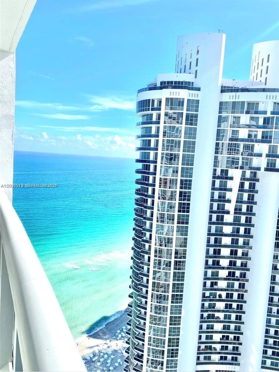 18201 Collins Ave # 5105, Sunny Isles Beach FL 33160 — 2