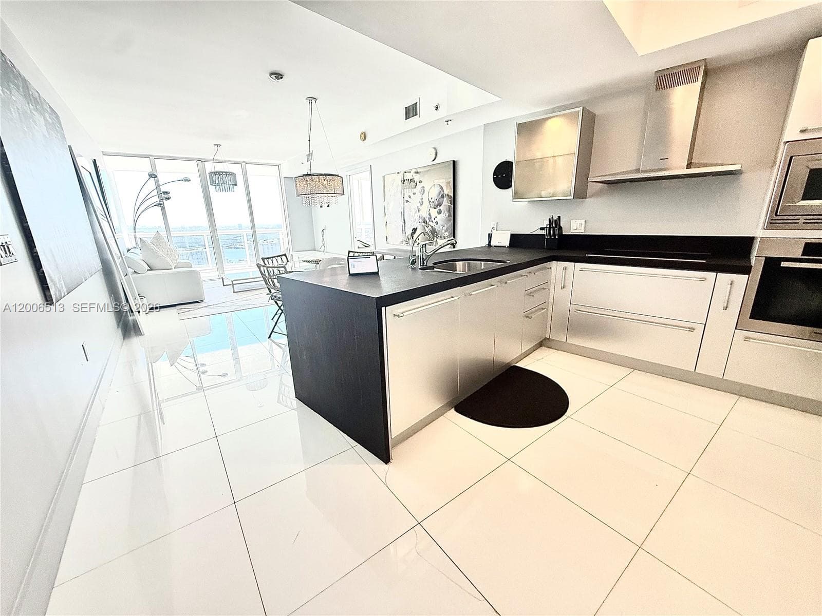18201 Collins Ave # 5105, Sunny Isles Beach FL 33160 — 1