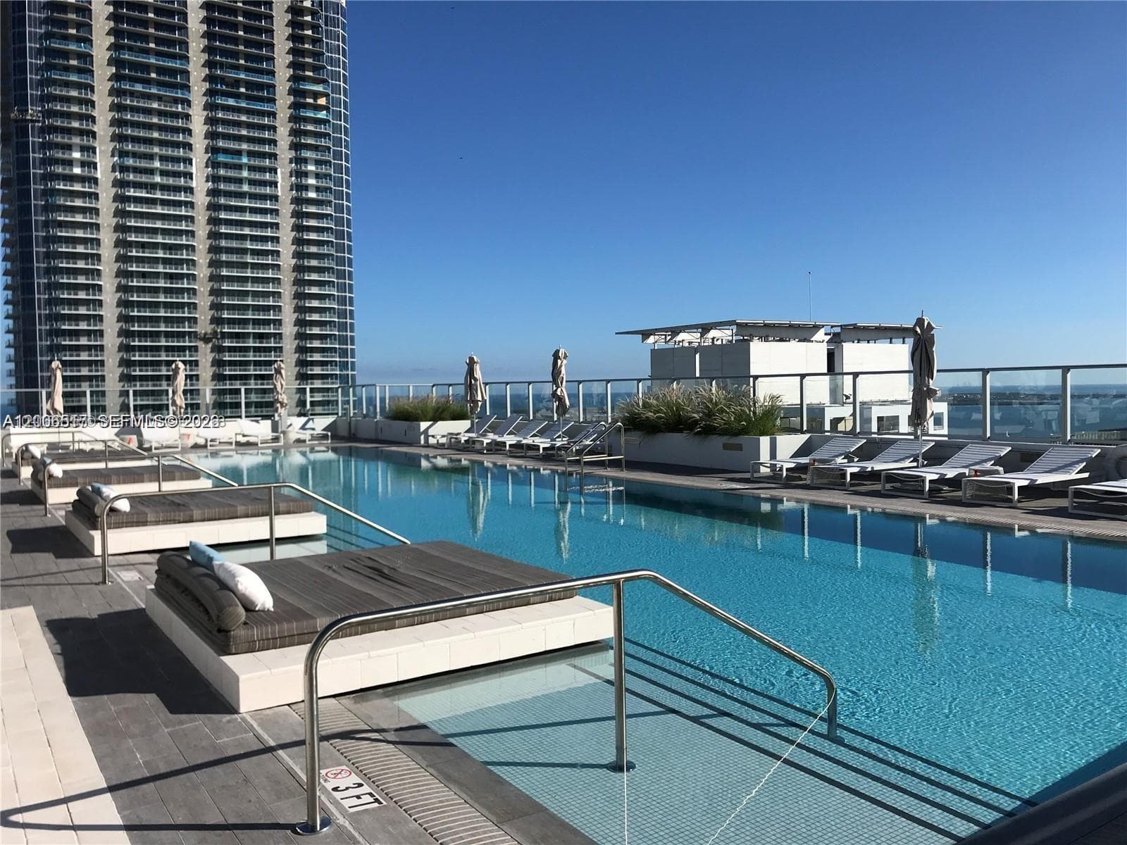 1010 Brickell Ave # 4609, Miami FL 33131 — 17