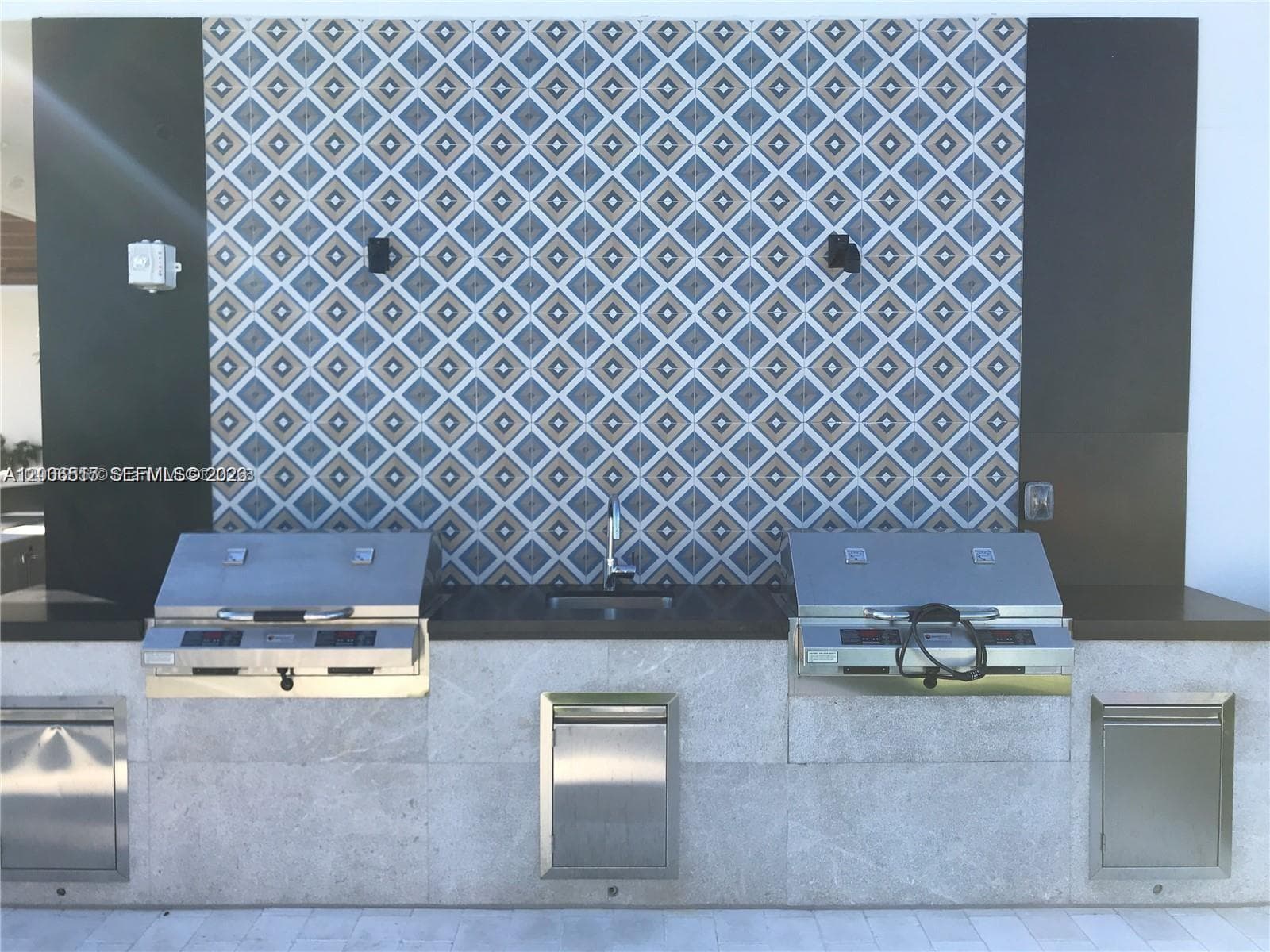 1010 Brickell Ave # 4609, Miami FL 33131 — 21