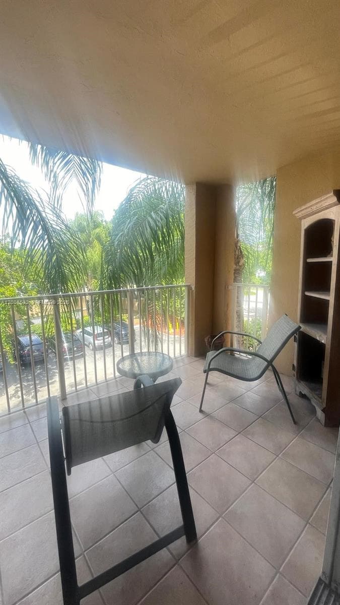 19999 E Country Club Dr # 1303, Aventura FL 33180 — 17