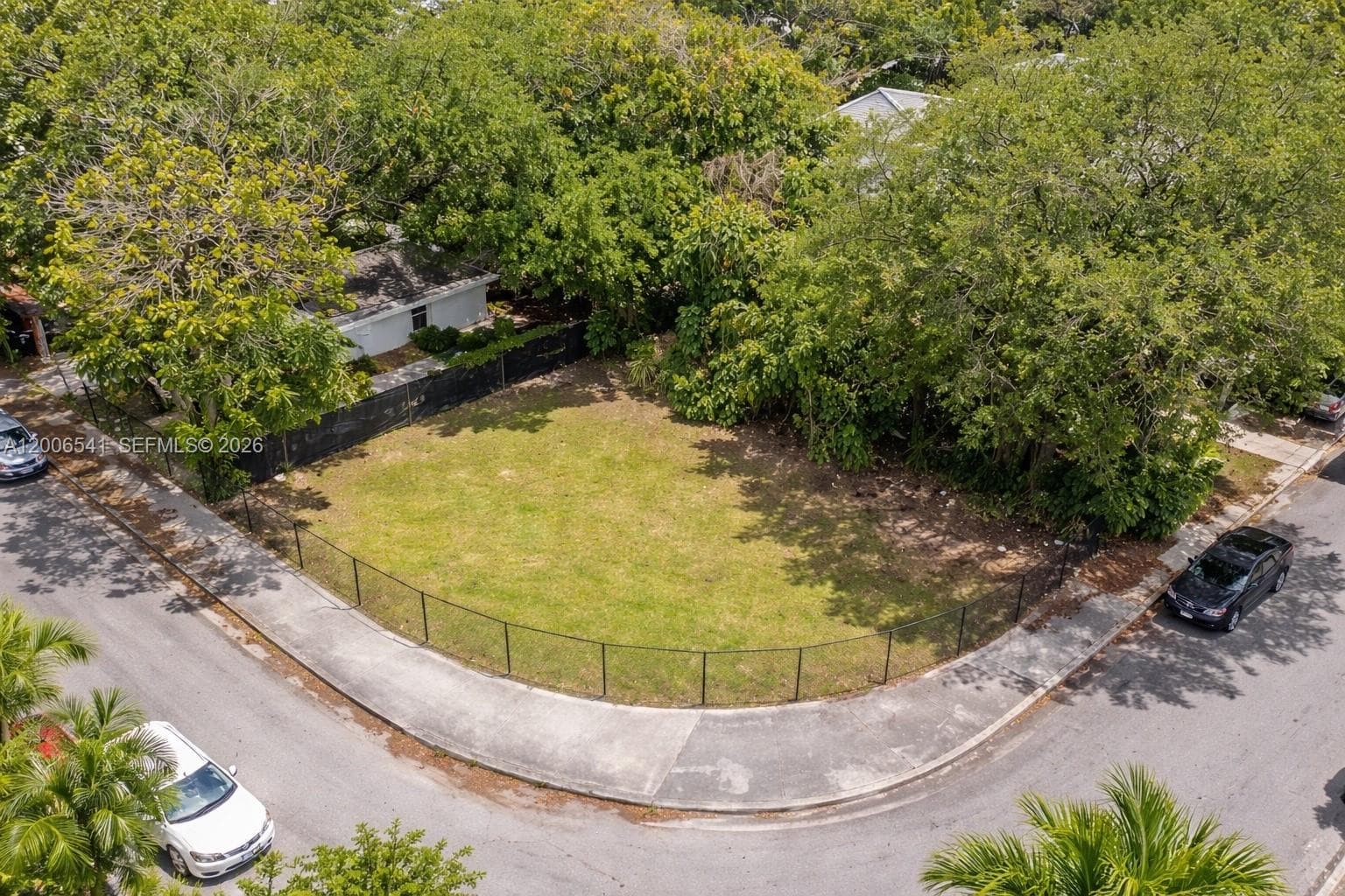 94 NE 56th St, Miami FL 33137 — 2
