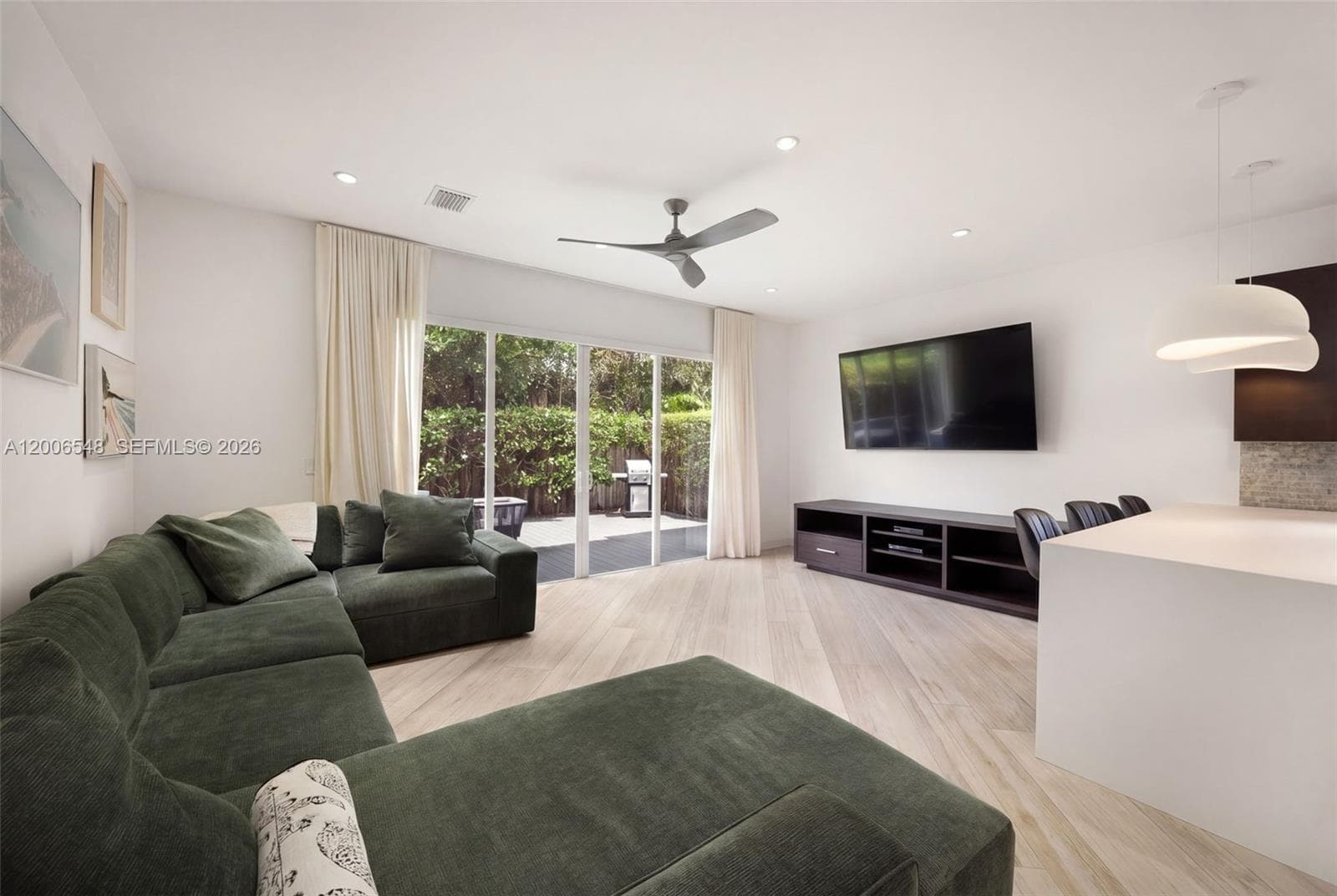 2931 SW 27th Ter # 2931, Miami FL 33133 — 12