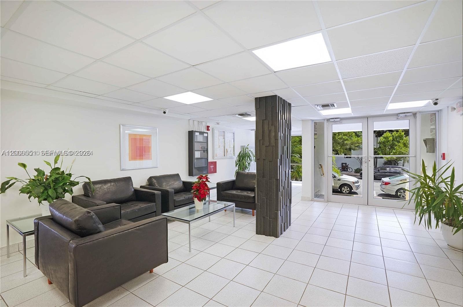 245 18th St # 305, Miami Beach FL 33139 — 7