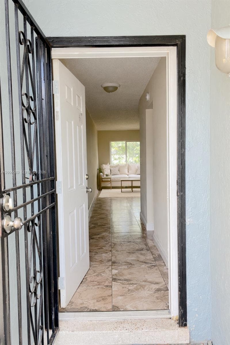 3896 NW 207 St # 1, Miami Gardens FL 33055 — 2
