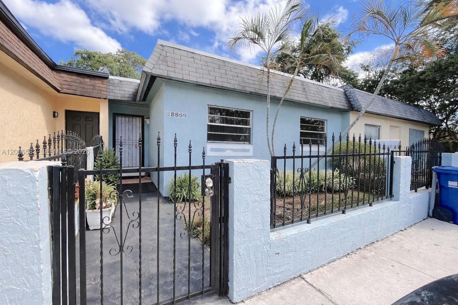 3896 NW 207 St # 1, Miami Gardens FL 33055 — 16