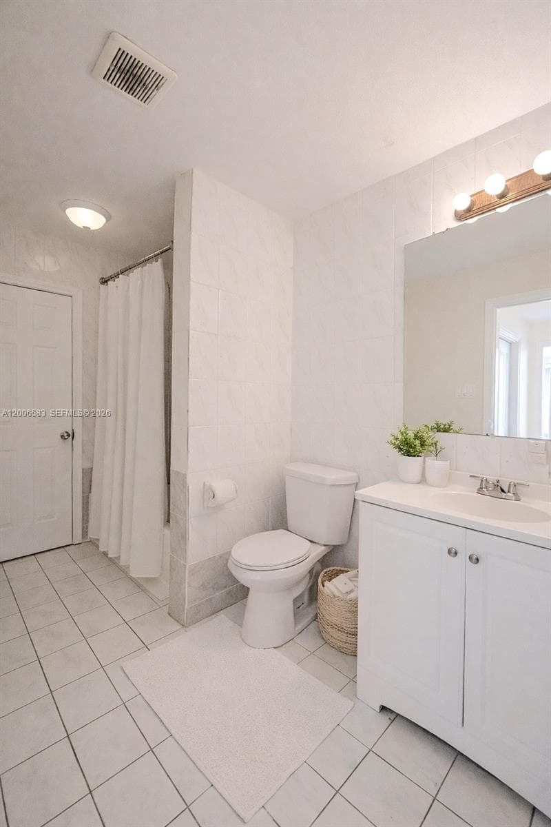 3896 NW 207 St # 1, Miami Gardens FL 33055 — 7
