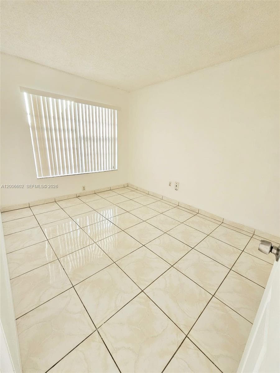 251 NW 177th St # 120, Miami Gardens FL 33169 — 11