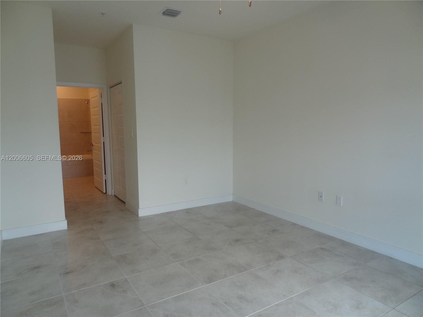 4670 NW 84th Ave # 44, Doral FL 33166 — 16