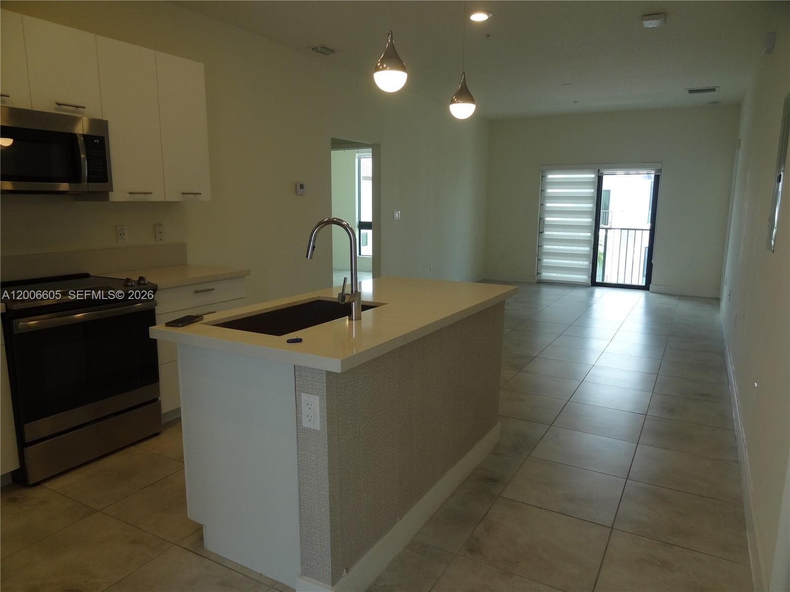 4670 NW 84th Ave # 44, Doral FL 33166 — 10