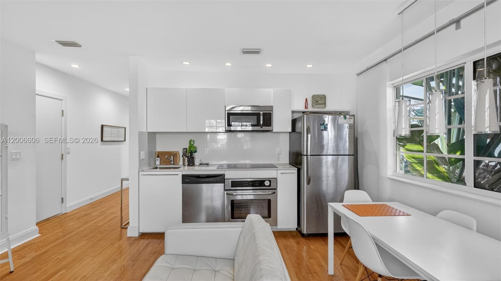 1410 Euclid Ave # 6, Miami Beach FL 33139 — 2