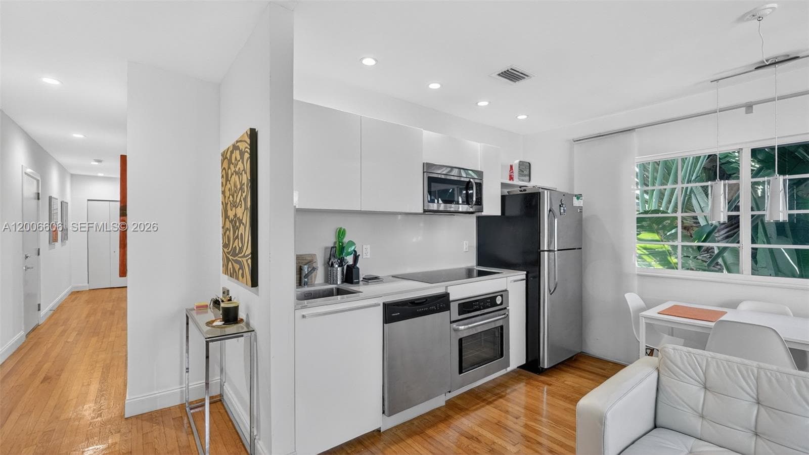 1410 Euclid Ave # 6, Miami Beach FL 33139 — 3