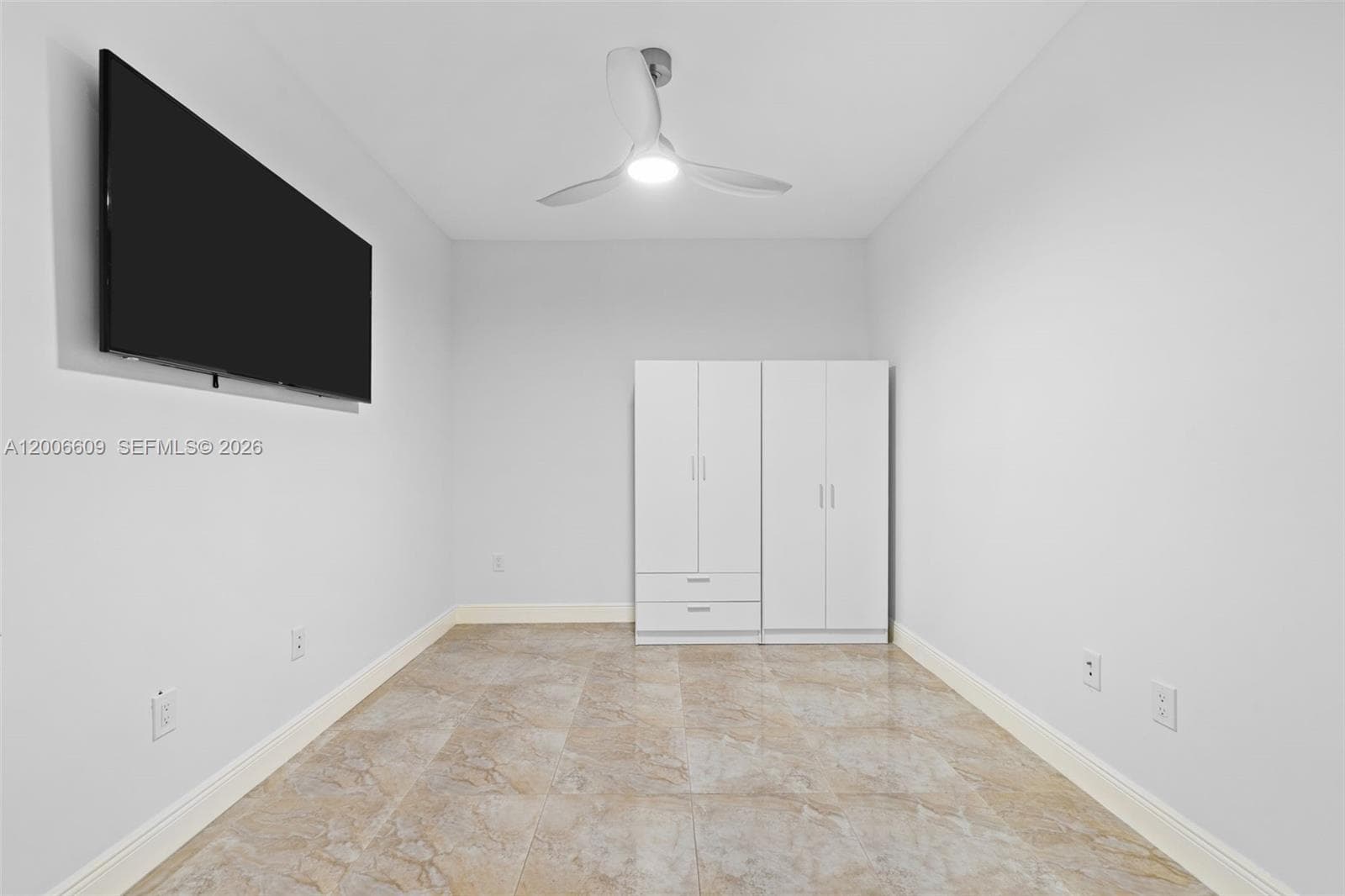 3340 NE 190th St # 403, Aventura FL 33180 — 23