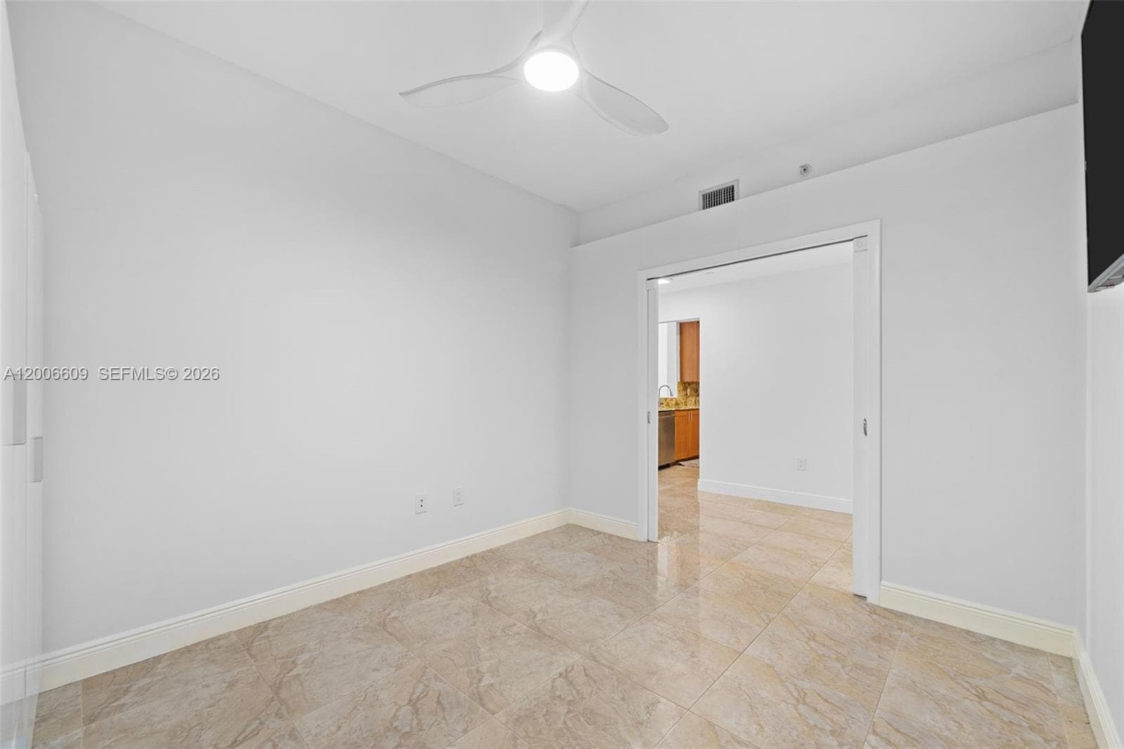3340 NE 190th St # 403, Aventura FL 33180 — 27
