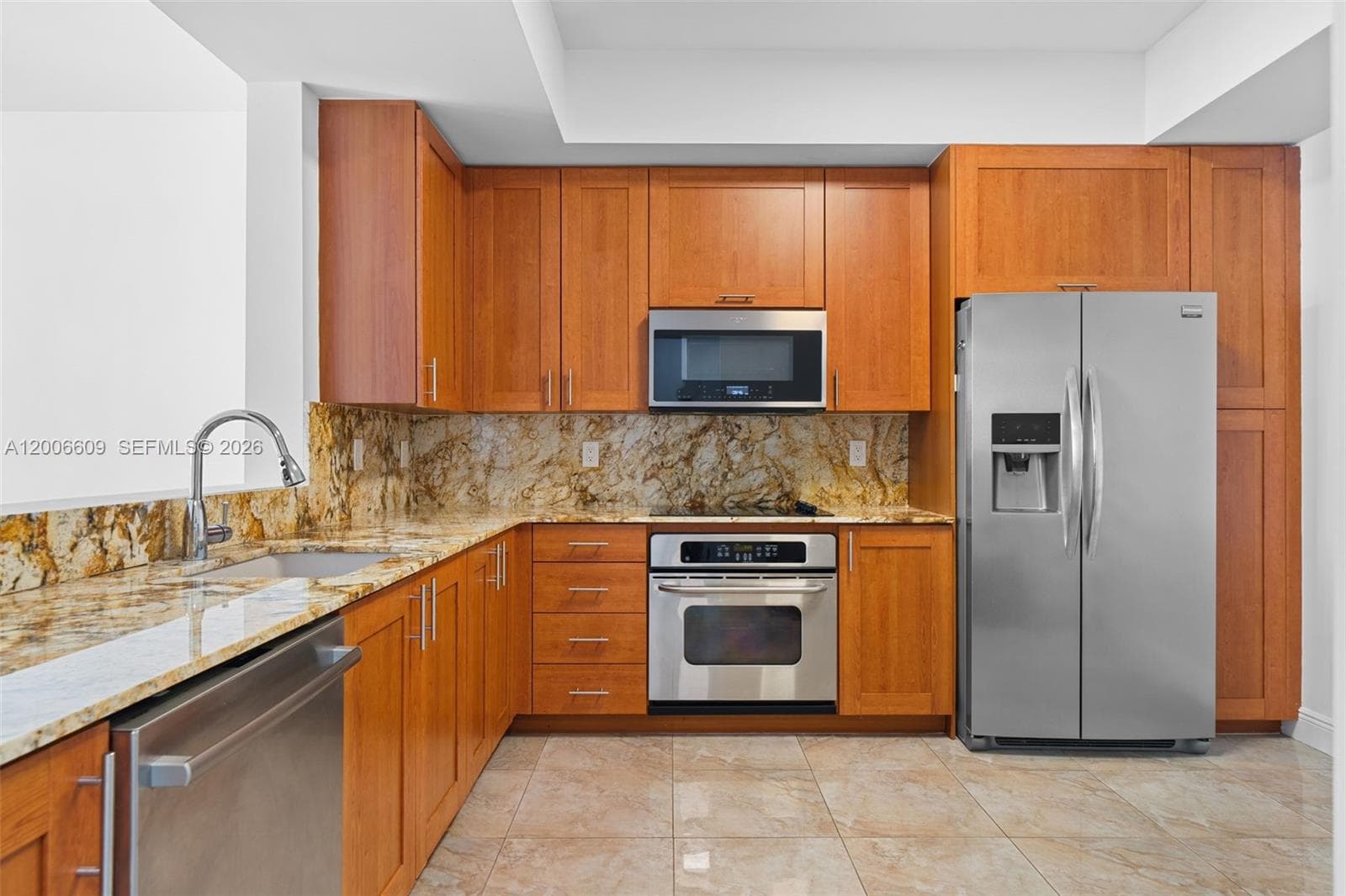 3340 NE 190th St # 403, Aventura FL 33180 — 6