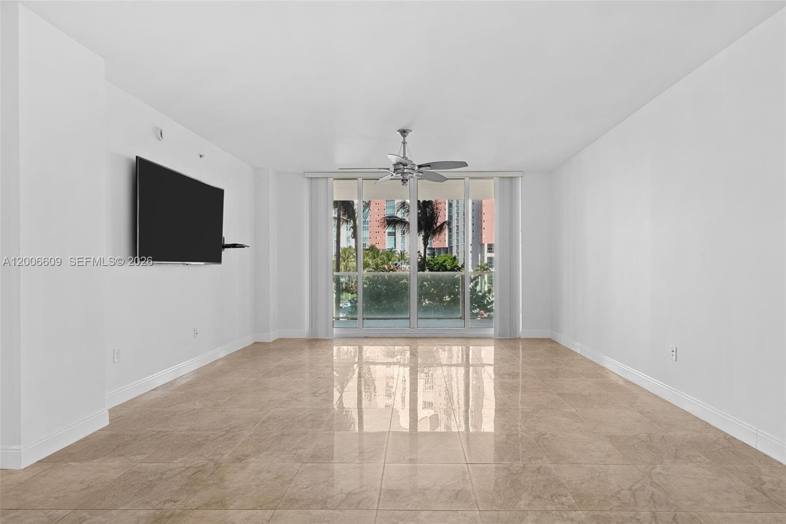 3340 NE 190th St # 403, Aventura FL 33180 — 10