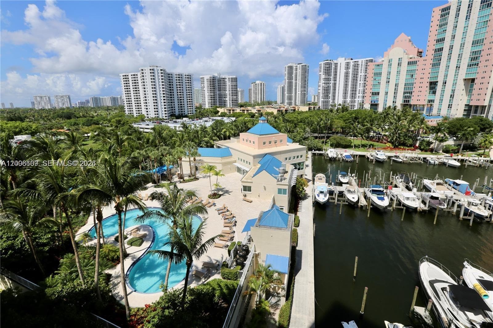 3340 NE 190th St # 403, Aventura FL 33180 — 49