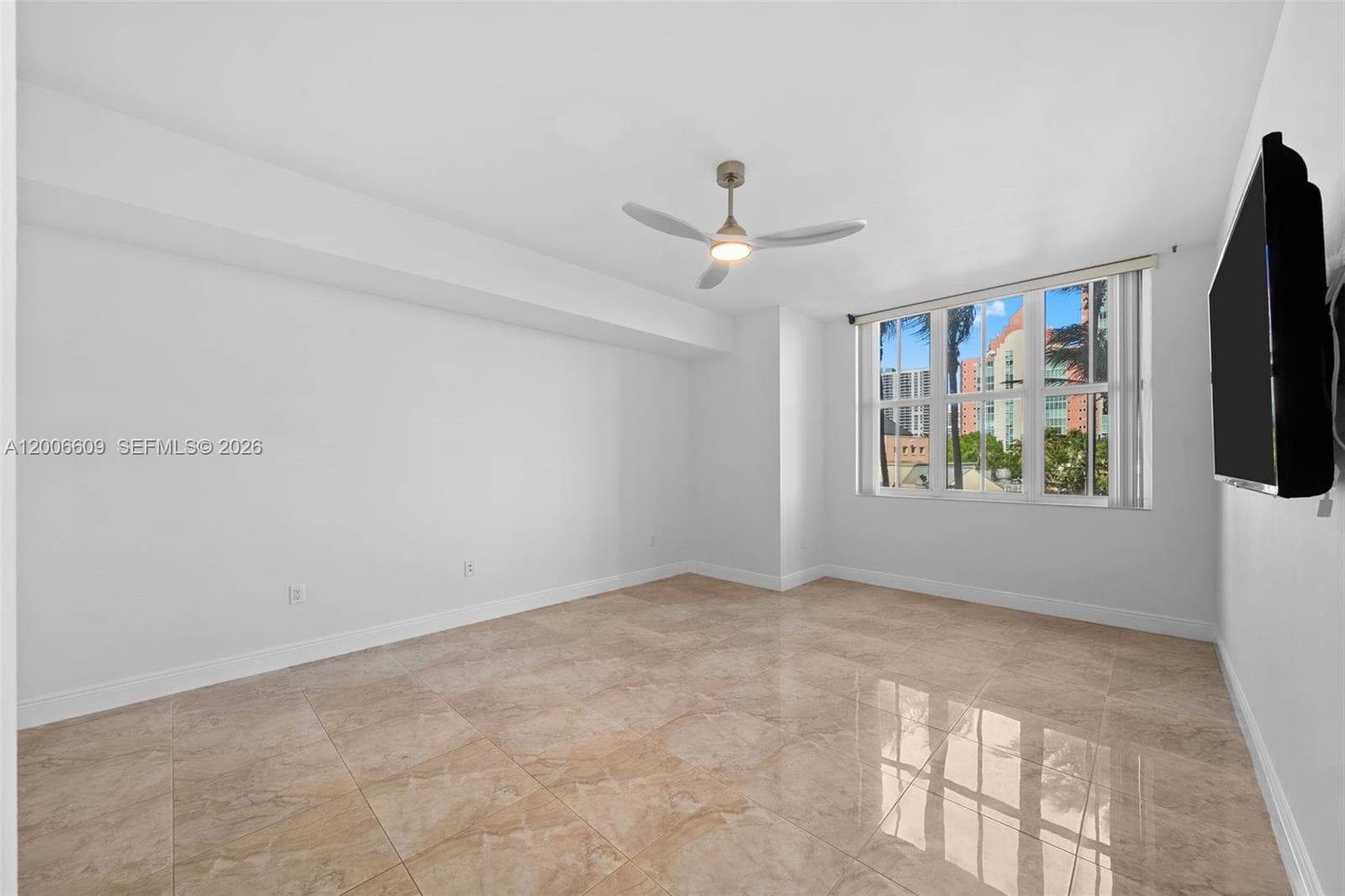 3340 NE 190th St # 403, Aventura FL 33180 — 14