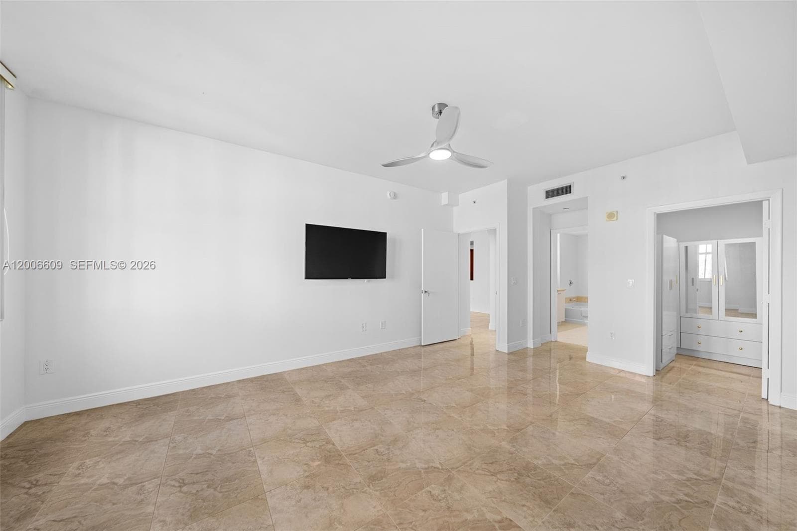 3340 NE 190th St # 403, Aventura FL 33180 — 18